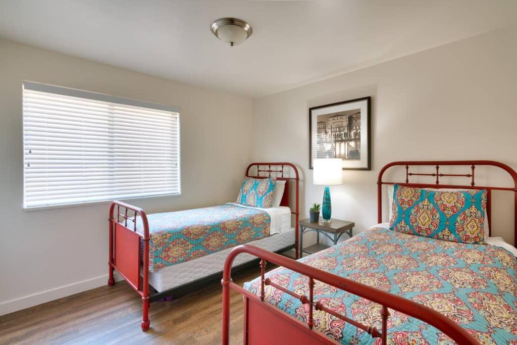 5K Top Floor Redcliff Condo, Pool & Hot Tub Moab Bagian luar foto